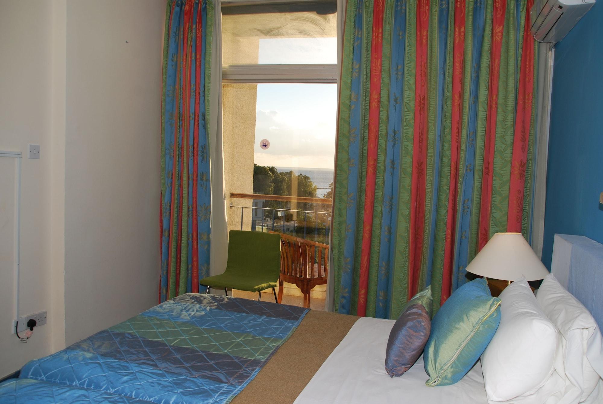 The Caravel Hotel Limassol Exterior foto